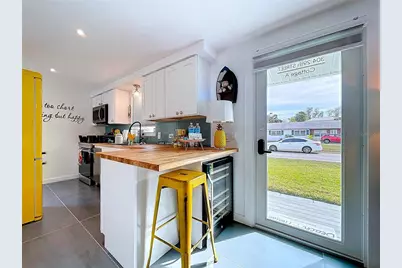 304 29th Street #A, Holmes Beach, FL 34217 - Photo 7