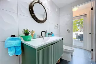 304 29th St, Holmes Beach, FL 34217 - Photo 27