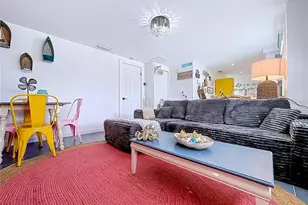 304 29th St, Holmes Beach, FL 34217 - Photo 13