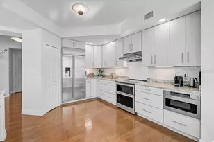 409 North Point Rd, Osprey, FL 34229 - Photo 13