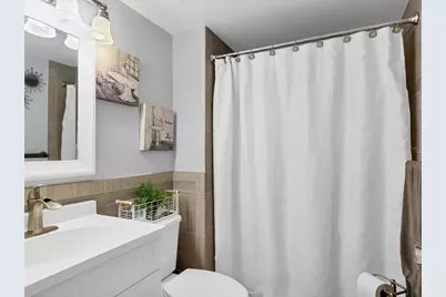 1330 Glen Oaks Drive E #174D, Sarasota, FL 34232 - Photo 21