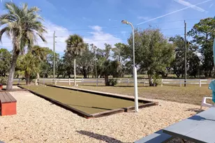 1330 Glen Oaks Dr E, Sarasota, FL 34232 - Photo 43