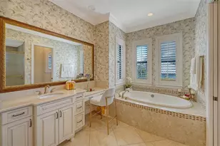 1005 Bogey Ln, Longboat Key, FL 34228 - Photo 29