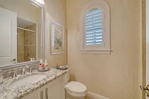 1005 Bogey Ln, Longboat Key, FL 34228 - Photo 33