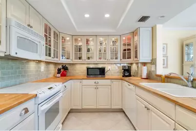 8767 Midnight Pass Road #101F, Sarasota, FL 34242 - Photo 9