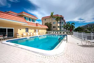 1300 N Portofino Dr, Sarasota, FL 34242 - Photo 21