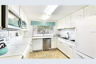 1300 N Portofino Drive #S206, Sarasota, FL 34242 - Photo 31