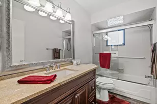 4132 Prairie View Dr, Sarasota, FL 34232 - Photo 11