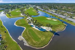 7193 W Country Club Dr N, Sarasota, FL 34243 - Photo 37