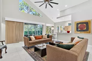 8023 Desoto Woods Dr, Sarasota, FL 34243 - Photo 15