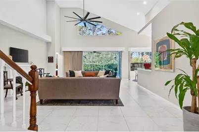 8023 Desoto Woods Drive, Sarasota, FL 34243 - Photo 11