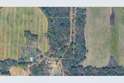 Madison Lane, Graceville, FL 32440 - Photo 1