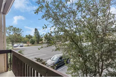 2701 Hidden Lake Drive N #E, Sarasota, FL 34237 - Photo 9