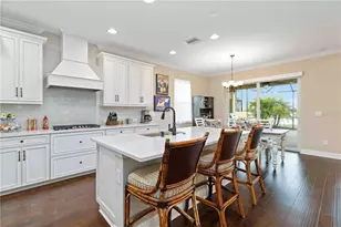 4828 Antrim Dr, Sarasota, FL 34240 - Photo 9