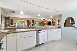 1802 W 69th Street W, Bradenton, FL 34209 - Photo 15