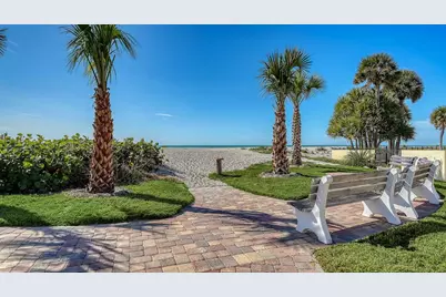 817 Harbor Drive S, Venice, FL 34285 - Photo 33