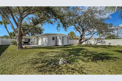 817 Harbor Drive S, Venice, FL 34285 - Photo 27