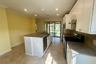 17043 Hampton Falls Terrace, Bradenton, FL 34202 - Photo 5