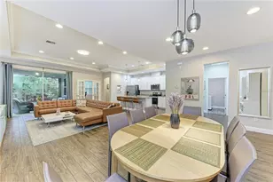 5254 Asher Ct, Sarasota, FL 34232 - Photo 3