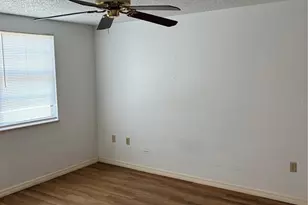 5026 Water Oak Dr, Bradenton, FL 34207 - Photo 11