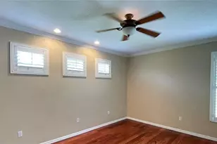 7704 Drayton Cir, University Park, FL 34201 - Photo 17