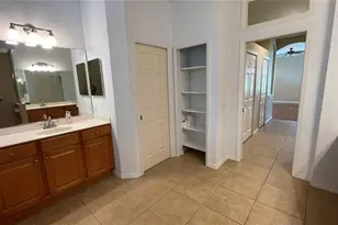 7704 Drayton Cir, University Park, FL 34201 - Photo 23