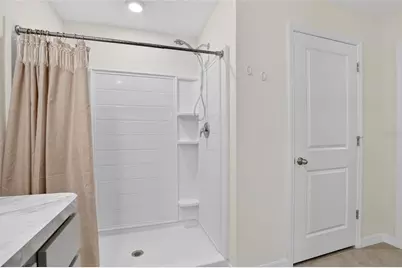 7511 Rosewood Garden Loop, Tampa, FL 33637 - Photo 19