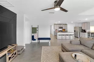 7511 Rosewood Garden Loop, Tampa, FL 33637 - Photo 13