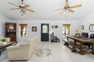 6711 Bonnie Blue Dr, Wesley Chapel, FL 33544 - Photo 7