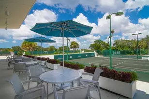 250 Sands Point Rd, Longboat Key, FL 34228 - Photo 29