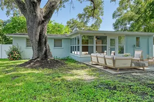 2374 Arlington St, Sarasota, FL 34239 - Photo 23