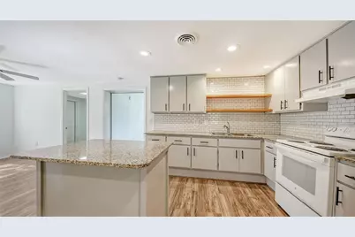 2374 Arlington Street, Sarasota, FL 34239 - Photo 7