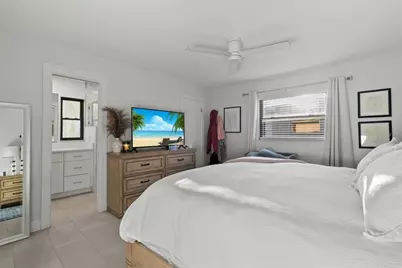 6835 Roxbury Drive, Sarasota, FL 34231 - Photo 19