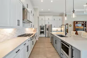 8252 Redonda Loop, Bradenton, FL 34202 - Photo 7