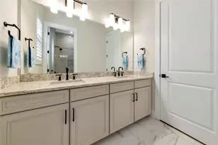 8252 Redonda Loop, Bradenton, FL 34202 - Photo 35