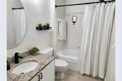 8926 Manor Loop Circle #201 B, Lakewood Ranch, FL 34202 - Photo 21