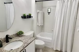 8926 Manor Loop Circle, Lakewood Ranch, FL 34202 - Photo 21