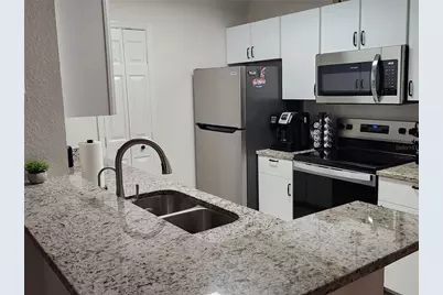 8926 Manor Loop Circle #201 B, Lakewood Ranch, FL 34202 - Photo 7