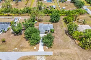 26415 81st Dr E, Myakka City, FL 34251 - Photo 5