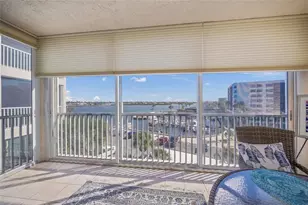 1260 Dolphin Bay Way, Sarasota, FL 34242 - Photo 23