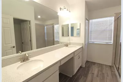 4175 Via Sienna Circle, Sarasota, FL 34243 - Photo 11