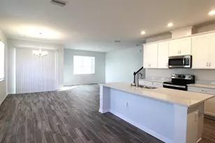 4175 Via Sienna Cir, Sarasota, FL 34243 - Photo 5