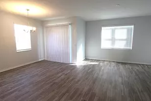 4175 Via Sienna Cir, Sarasota, FL 34243 - Photo 7