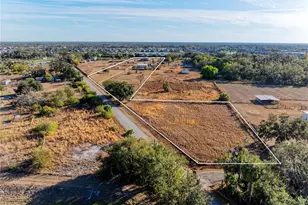 13710 Golf Course Rd, Parrish, FL 34219 - Photo 9