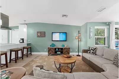 310 66th Street, Holmes Beach, FL 34217 - Photo 15