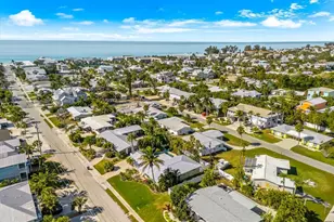 310 66th St, Holmes Beach, FL 34217 - Photo 57