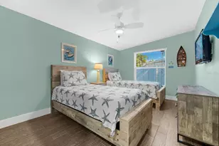 310 66th St, Holmes Beach, FL 34217 - Photo 25