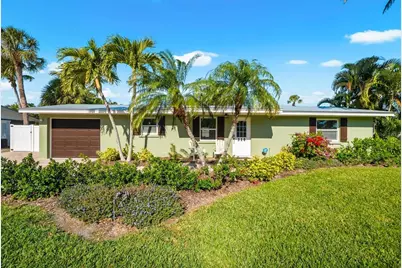 310 66th Street, Holmes Beach, FL 34217 - Photo 1