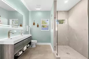 310 66th St, Holmes Beach, FL 34217 - Photo 41