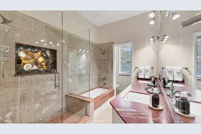 7300 Cove Terrace, Sarasota, FL 34231 - Photo 37